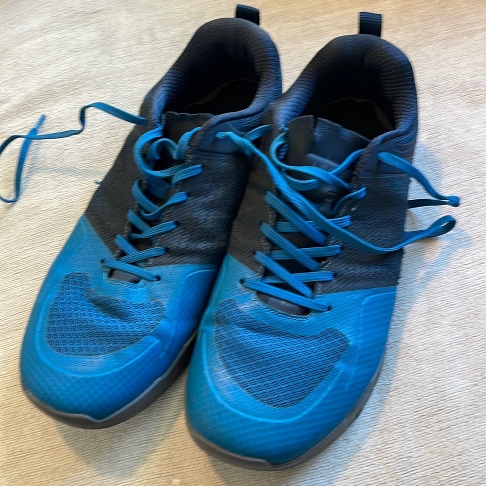 HYLETE circuit cross training shoes